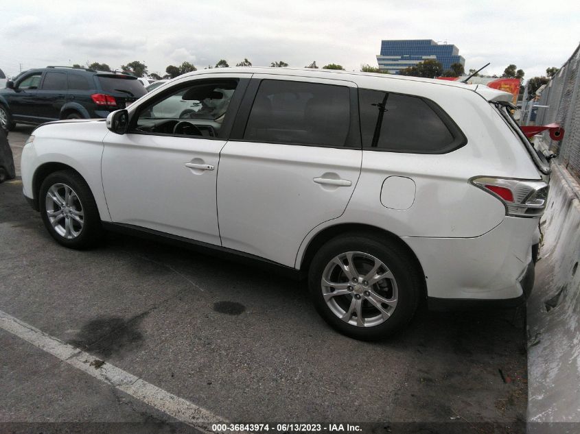 2014 MITSUBISHI OUTLANDER SE - JA4AD3A31EZ019253