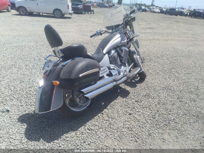 2006 VICTORY MOTORCYCLES KINGPIN 5VPCB26D763002351