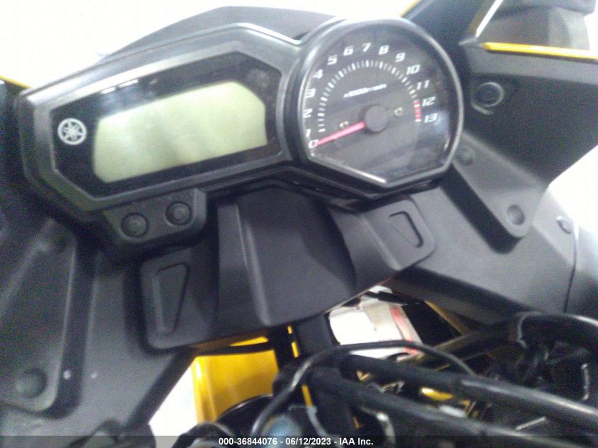 2009 YAMAHA FZ6 R - JYARJ18E39A004301