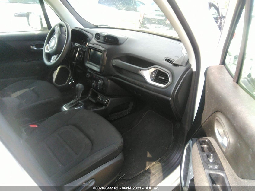 VIN ZACNJABB4LPL26659 2020 JEEP RENEGADE LATITUDE