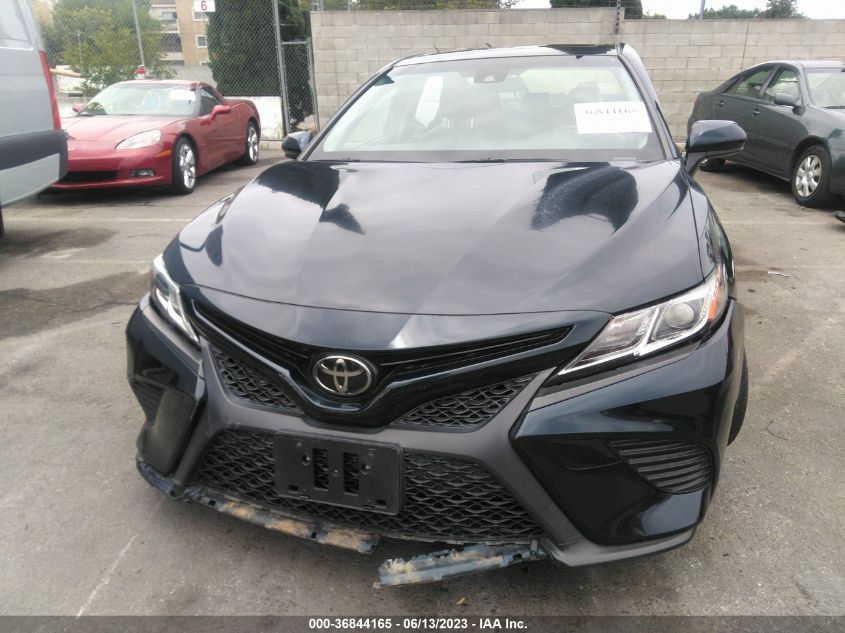 2018 TOYOTA CAMRY LE/SE/XLE/L - JTNB11HK5J3028146