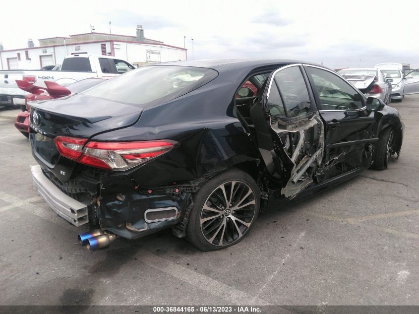 2018 TOYOTA CAMRY LE/SE/XLE/L - JTNB11HK5J3028146