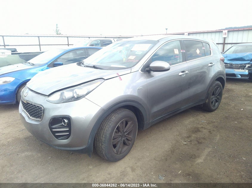 VIN KNDPMCAC5J7324812 2018 KIA SPORTAGE LX