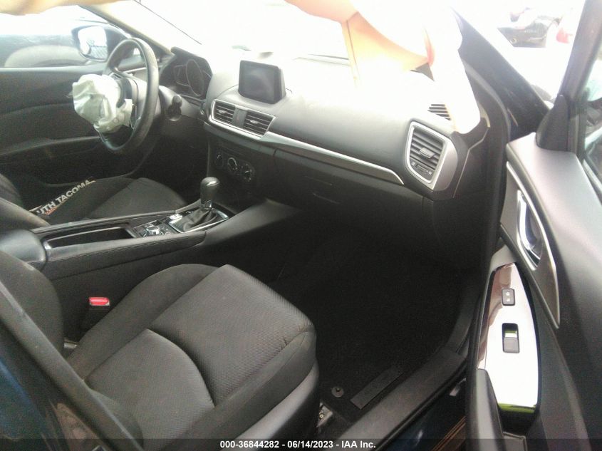 2018 MAZDA MAZDA3 4-DOOR SPORT 3MZBN1U73JM184921