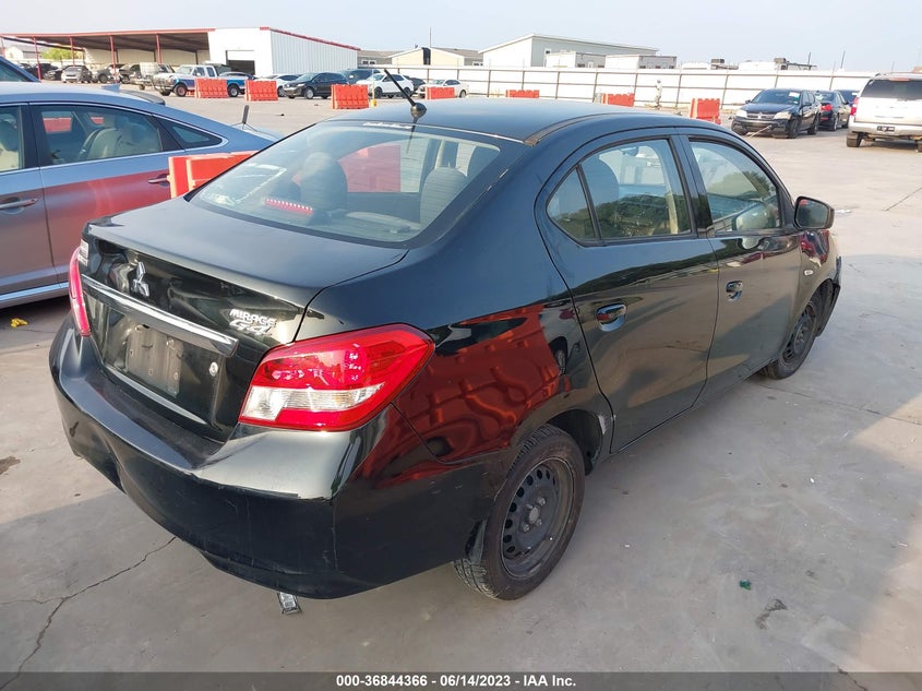 VIN ML32F3FJ3JHF04592 2018 MITSUBISHI MIRAGE G4 ES