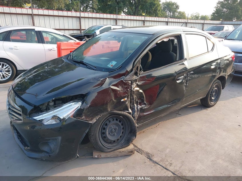 VIN ML32F3FJ3JHF04592 2018 MITSUBISHI MIRAGE G4 ES