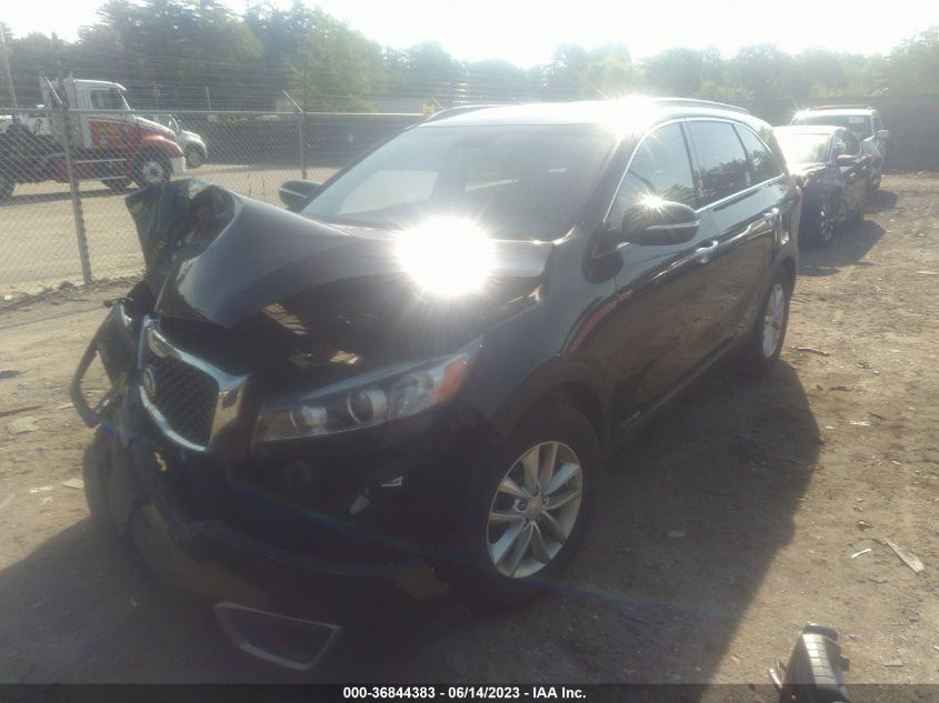 2016 KIA SORENTO LX - 5XYPGDA59GG150317