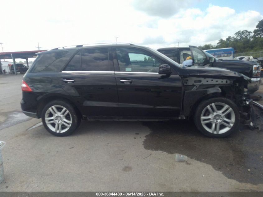2014 MERCEDES-BENZ M-CLASS ML 350 - 4JGDA5JB4EA358971