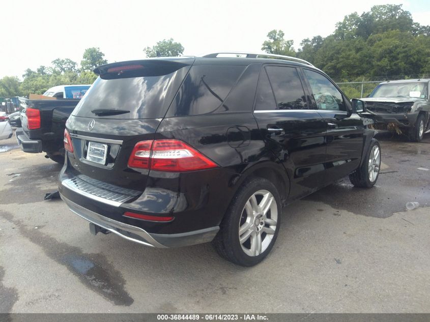 2014 MERCEDES-BENZ M-CLASS ML 350 - 4JGDA5JB4EA358971