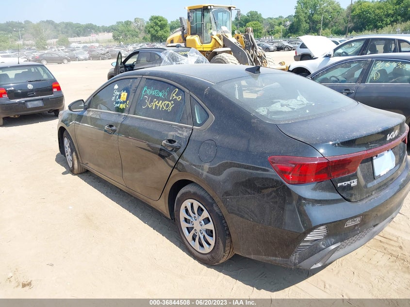 VIN 3KPF24AD5PE520693 2023 KIA FORTE LX