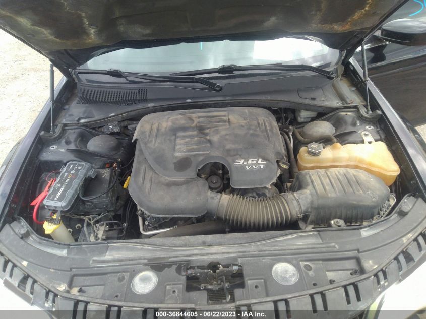 2013 CHRYSLER 300 - 2C3CCARG3DH581090