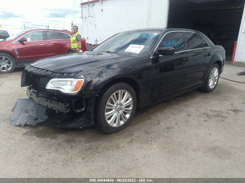 2013 CHRYSLER 300 - 2C3CCARG3DH581090