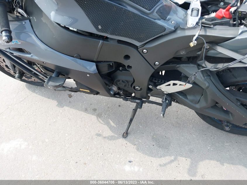 2019 KAWASAKI ZX1002 JKBZXVE10KA000066