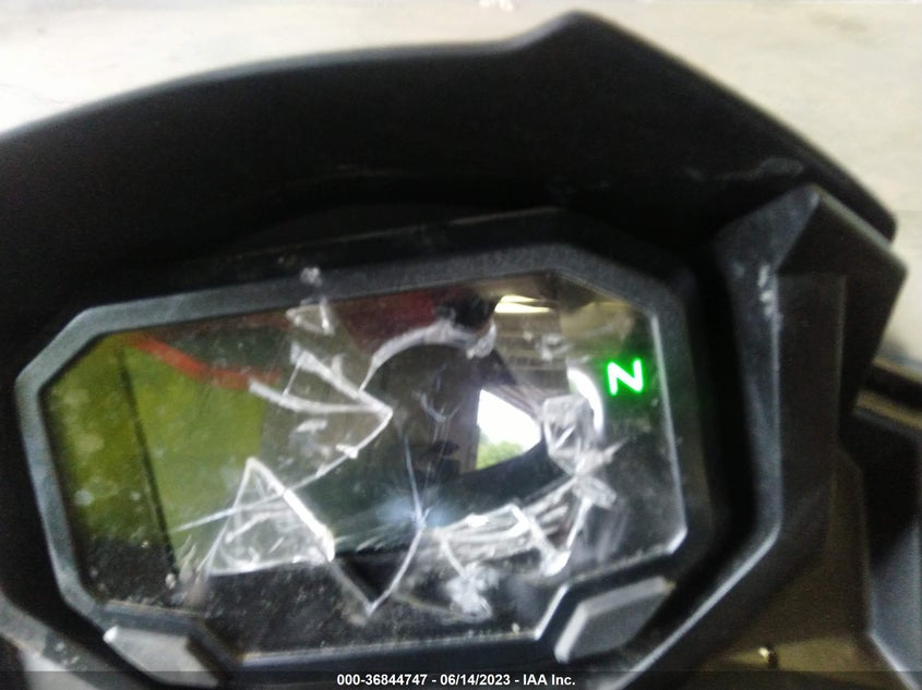 VIN ML5EXER12PDA82694 2023 KAWASAKI EX650 R