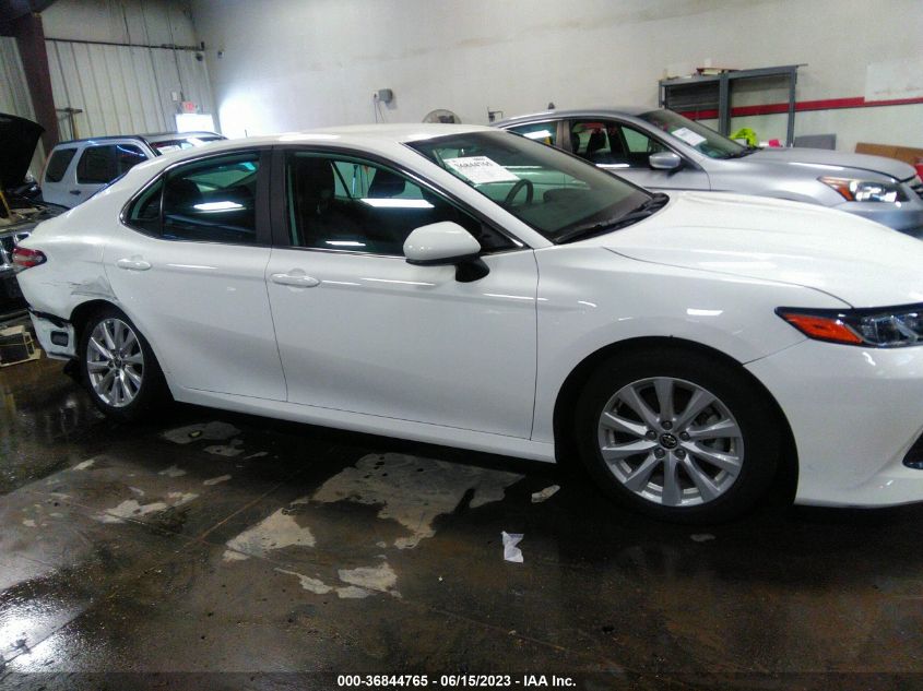 2020 TOYOTA CAMRY LE - 4T1C11AK8LU997807
