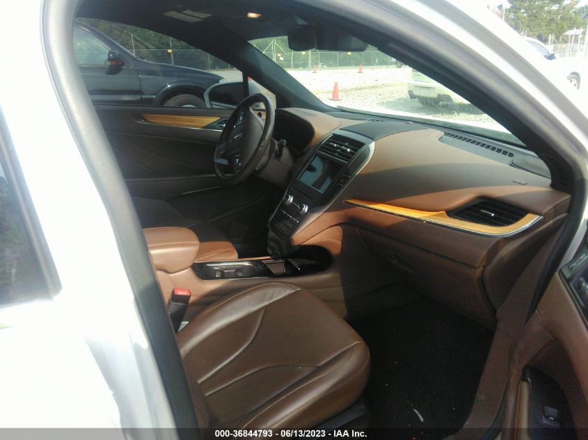 2016 LINCOLN MKC RESERVE - 5LMCJ3D94GUJ08153