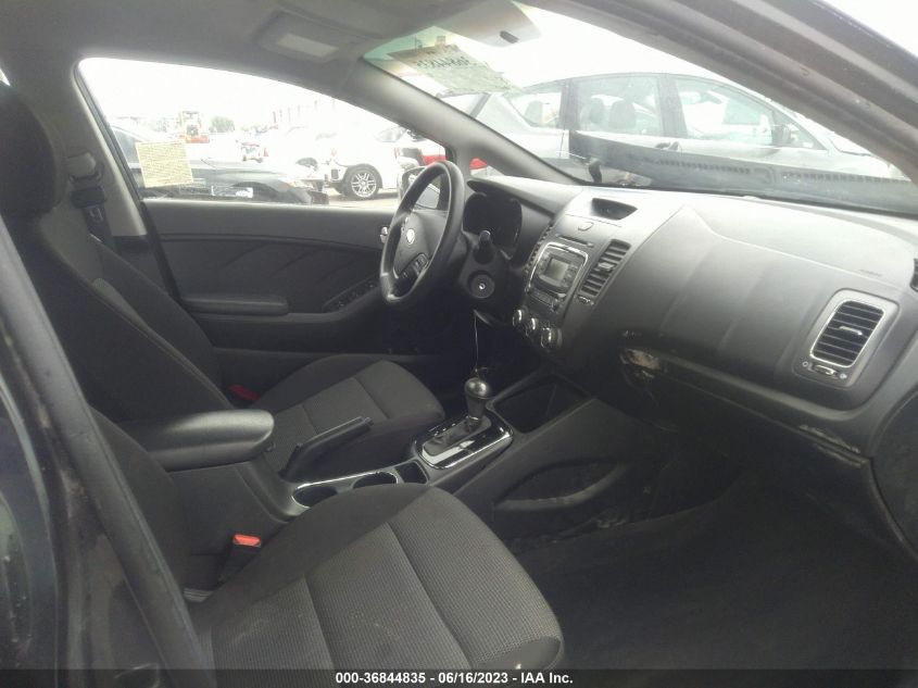 2018 KIA FORTE LX - 3KPFK4A75JE227104