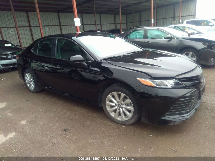 2020 TOYOTA CAMRY LE - 4T1C11AK2LU913657
