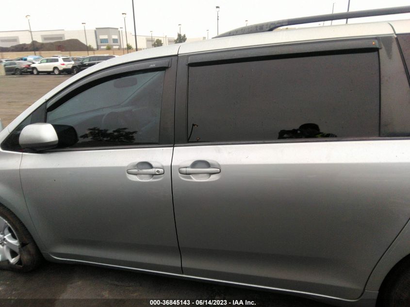 2017 TOYOTA SIENNA LE - 5TDKZ3DC4HS895425