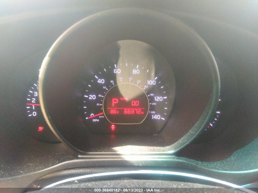 2016 KIA SOUL + - KNDJP3A50G7873616