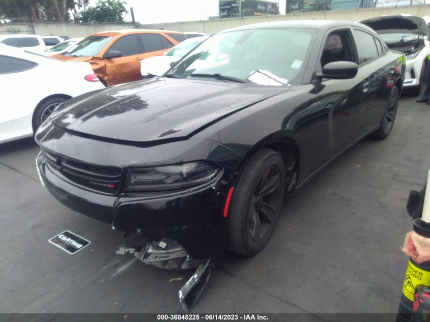 VIN 2C3CDXHG8JH125728 2018 DODGE CHARGER SXT PLUS