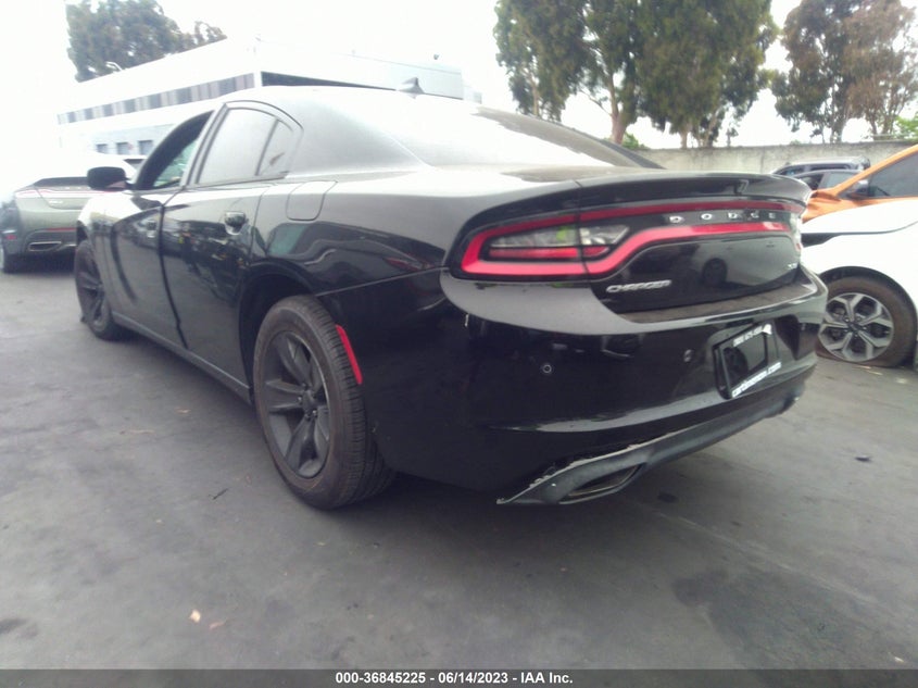 VIN 2C3CDXHG8JH125728 2018 DODGE CHARGER SXT PLUS