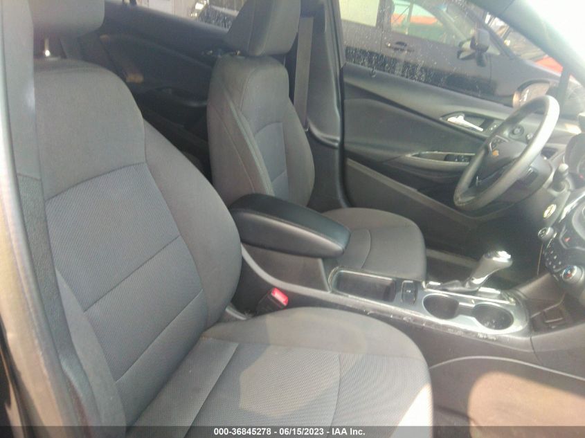 2018 CHEVROLET CRUZE LT - 1G1BE5SM0J7117618