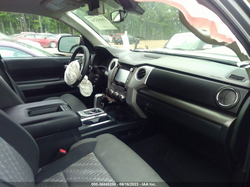 2018 TOYOTA TUNDRA 4WD SR5 - 5TFDY5F15JX731328