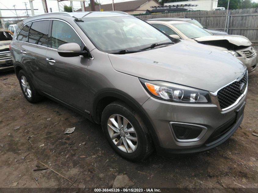 2016 KIA SORENTO LX - 5XYPGDA38GG092828