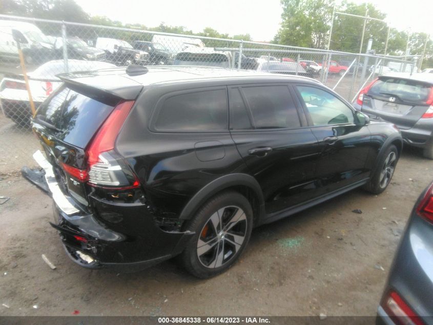 2020 VOLVO V60 CROSS COUNTRY YV4102WK5L1039591