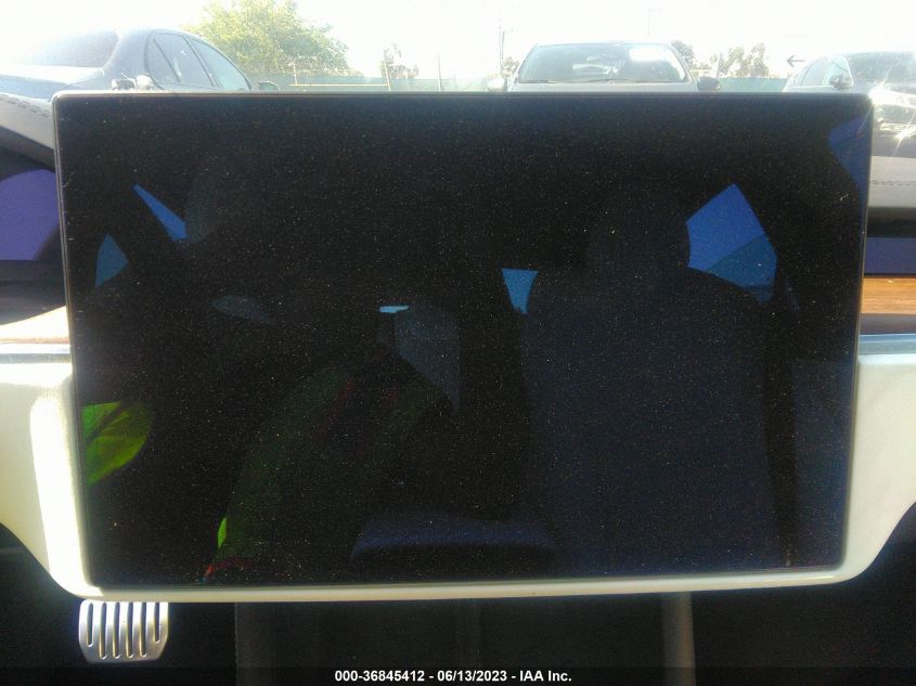 2022 TESLA MODEL S - 5YJSA1E5XNF470125