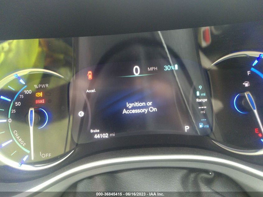 2018 CHRYSLER PACIFICA HYBRID TOURING L - 2C4RC1L70JR236569