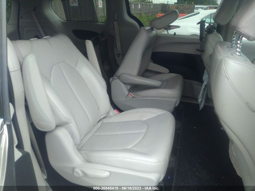 2018 CHRYSLER PACIFICA HYBRID TOURING L - 2C4RC1L70JR236569