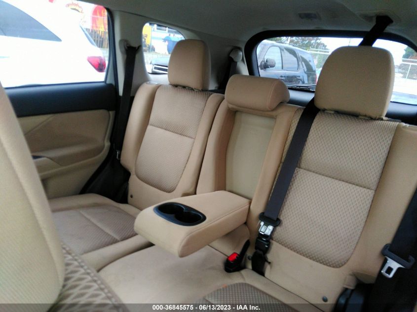 2016 MITSUBISHI OUTLANDER SE/SEL - JA4AD3A38GZ002968