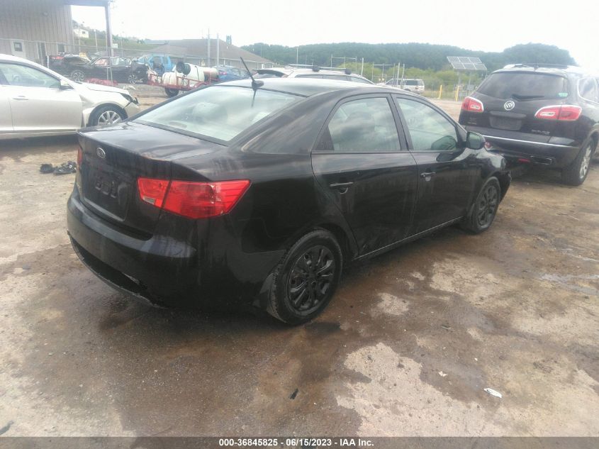 2013 KIA FORTE LX - KNAFT4A22D5716400