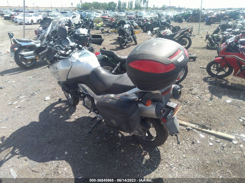 2004 SUZUKI DL1000 - JS1VT53A642100669