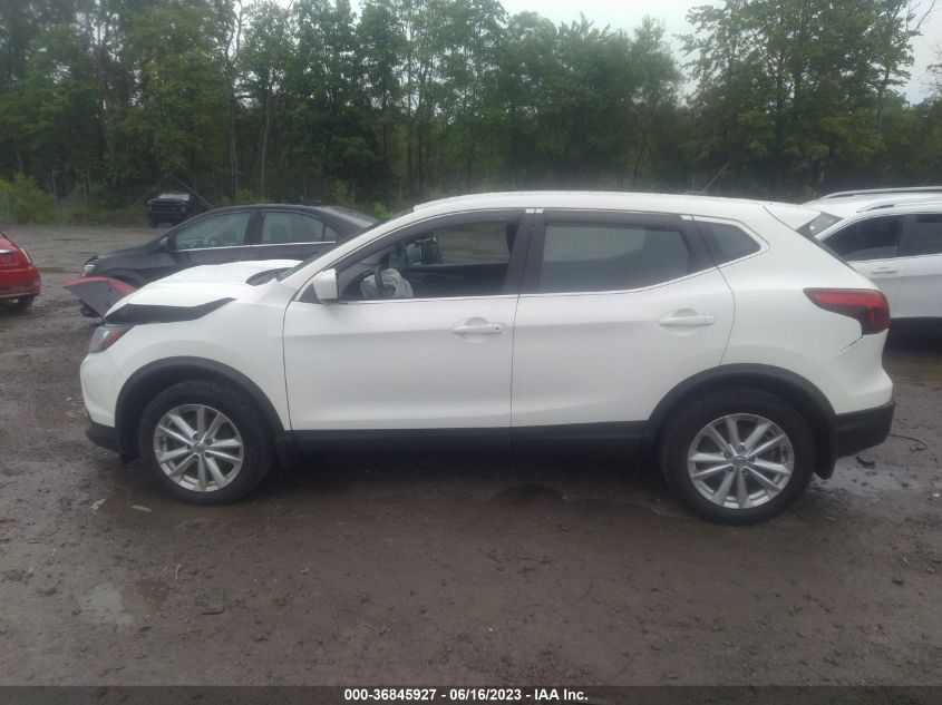 2017 NISSAN ROGUE SPORT S - JN1BJ1CR4HW124676