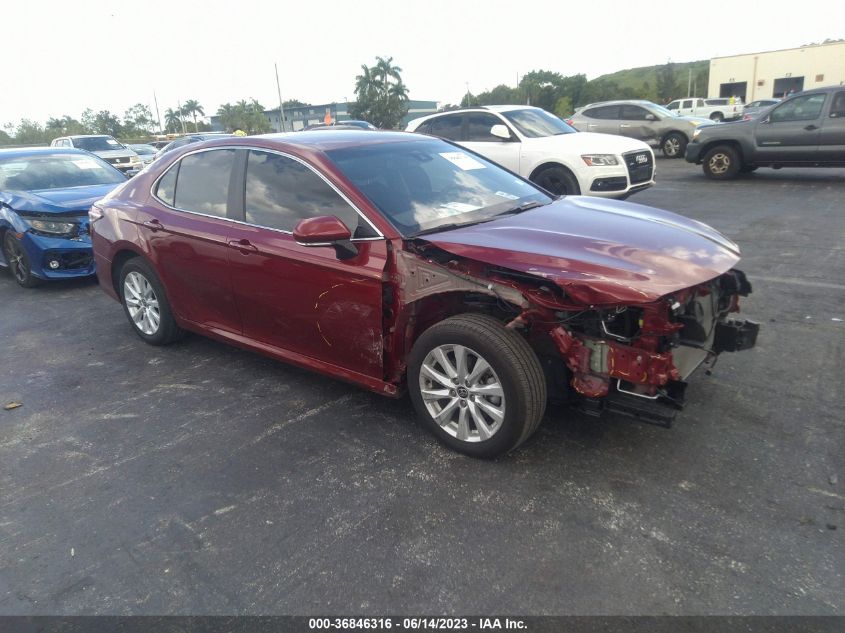 2020 TOYOTA CAMRY LE - 4T1L11BK8LU010993