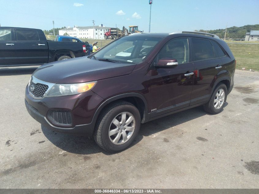 2013 KIA SORENTO LX - 5XYKTDA21DG390503