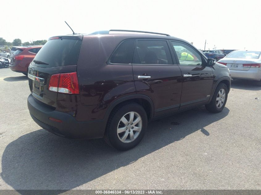 2013 KIA SORENTO LX - 5XYKTDA21DG390503