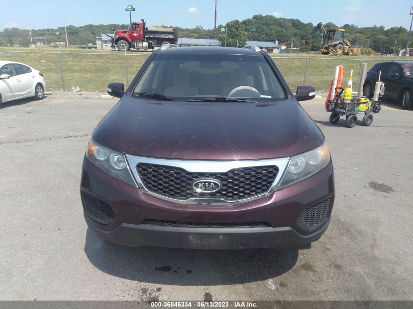 2013 KIA SORENTO LX - 5XYKTDA21DG390503