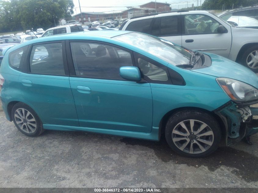 2013 HONDA FIT SPORT - JHMGE8H55DC054430