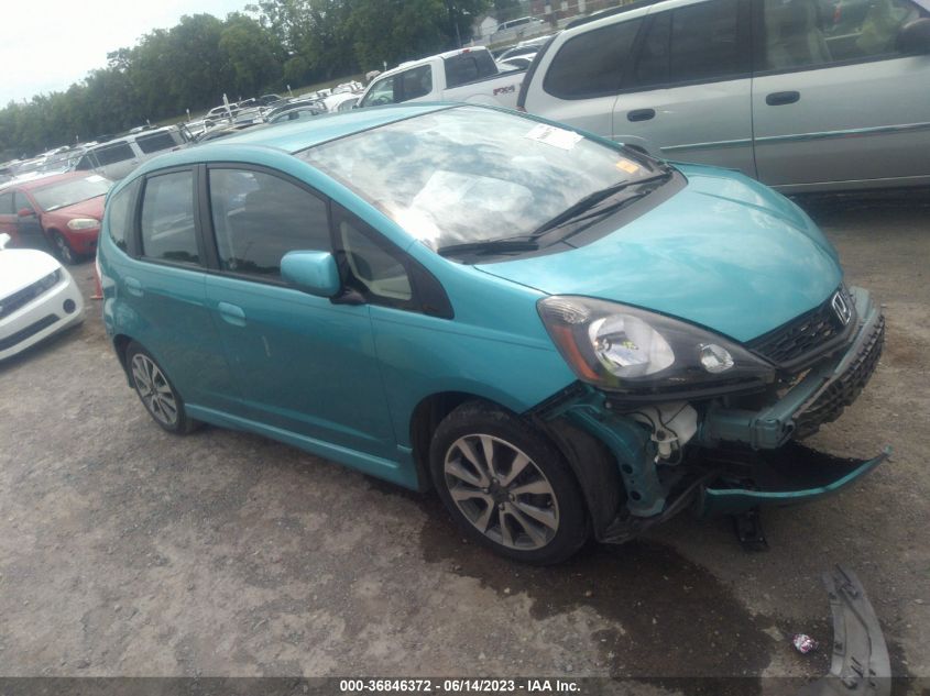 2013 HONDA FIT SPORT - JHMGE8H55DC054430