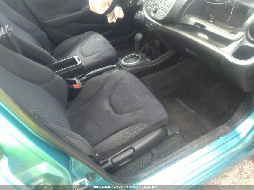 2013 HONDA FIT SPORT - JHMGE8H55DC054430