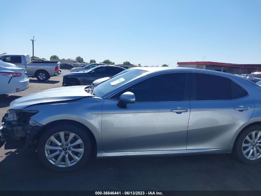 2018 TOYOTA CAMRY LE/SE/XLE/L - 4T1B11HK7JU073714