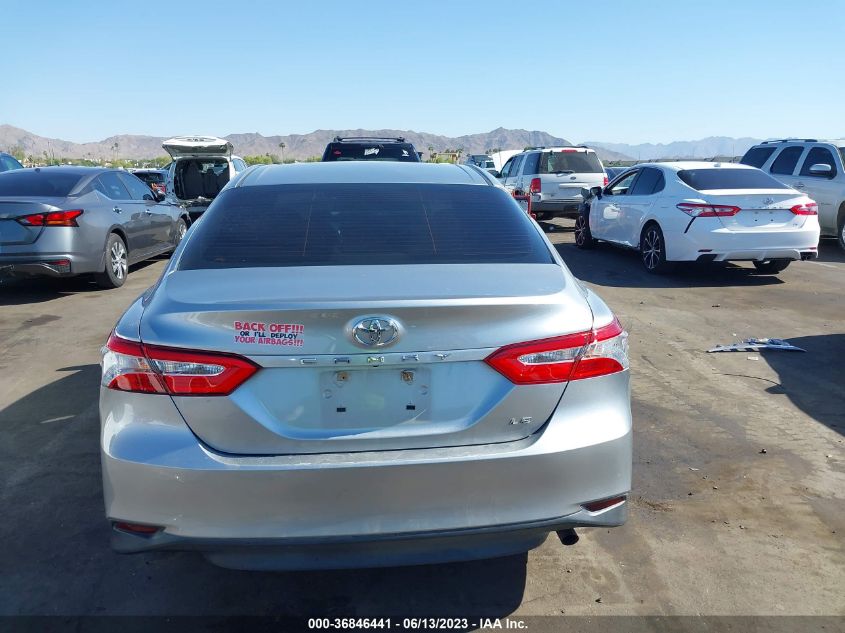2018 TOYOTA CAMRY LE/SE/XLE/L - 4T1B11HK7JU073714