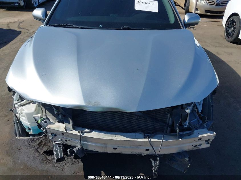 2018 TOYOTA CAMRY LE/SE/XLE/L - 4T1B11HK7JU073714