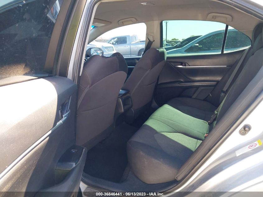 2018 TOYOTA CAMRY LE/SE/XLE/L - 4T1B11HK7JU073714