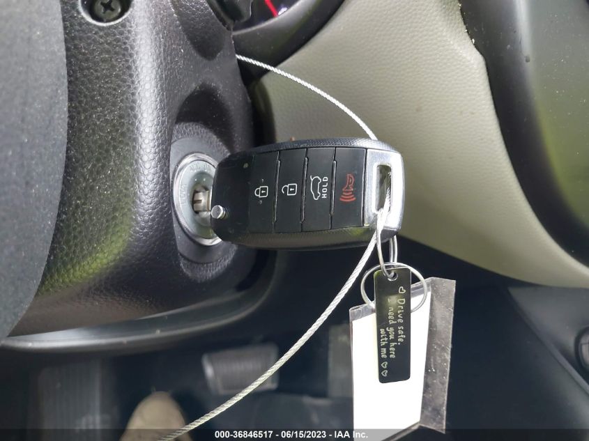 2016 KIA SOUL BASE - KNDJN2A22G7357750