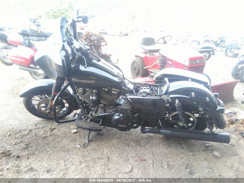 2019 HARLEY-DAVIDSON FLHXS - 1HD1KRP13KB671895